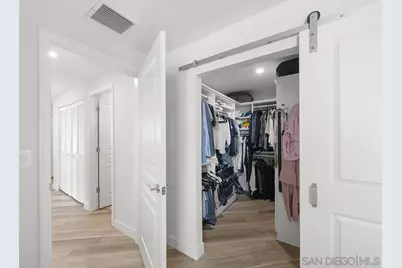  555 Front Street #1502, San Diego, CA 92101 - Photo 41