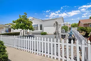 1721 Plumeria Dr, El Cajon, CA 92021 - Photo 5