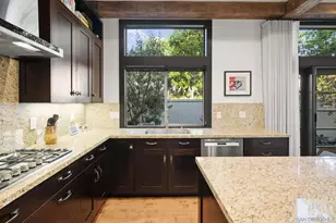 5301 Renaissance Ave, San Diego, CA 92122 - Photo 19