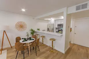 10737 San Diego Mission Rd, San Diego, CA 92108 - Photo 7