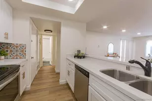 10737 San Diego Mission, San Diego, CA 92108 - Photo 9