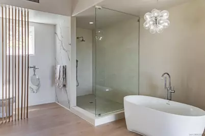  7402 Cadencia St, Carlsbad, CA 92009 - Photo 33