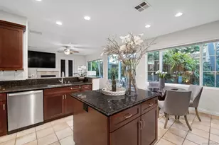 6442 Kinglet Way, Carlsbad, CA 92011 - Photo 11