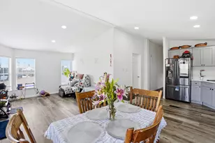 6460 Convoy Ct, San Diego, CA 92117 - Photo 23