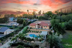 732 Hamilton Ln, Fallbrook, CA 92028 - Photo 3