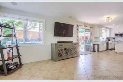  473 Avenida Canora, Oceanside, CA 92057 - Photo 15
