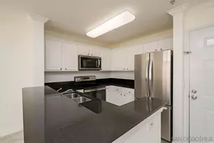 3550 Lebon Dr, San Diego, CA 92122 - Photo 7