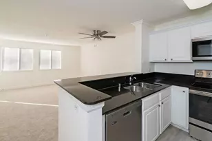 3550 Lebon Dr, San Diego, CA 92122 - Photo 9