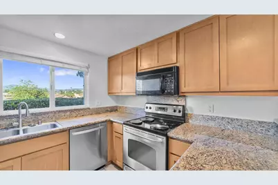  505 San Pasqual Valley #183, Escondido, CA 92027 - Photo 11