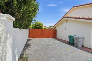 1839 Galveston St, San Diego, CA 92110 - Photo 11