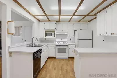 8495 Flanders, San Diego, CA 92126 - Photo 9
