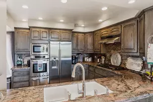 7537 Gibraltar St, Carlsbad, CA 92009 - Photo 5