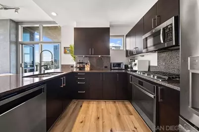  800 The Mark Lane #2104, San Diego, CA 92101 - Photo 11