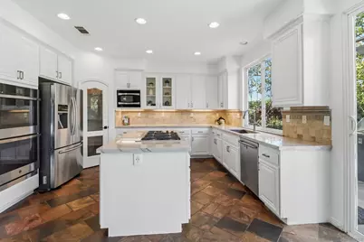  3255 Rancho Companero, Carlsbad, CA 92009 - Photo 13