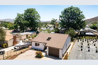  33190 Walls, Lake Elsinore, CA 92530 - Photo 1