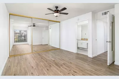  9249 Village Glen Dr. #102, San Diego, CA 92123 - Photo 19