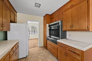 6334 Mesita Dr, San Diego, CA 92115 - Photo 17