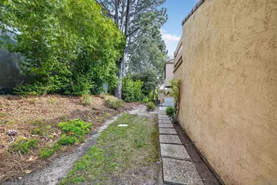  7979 Caminito Dia Unit 1, San Diego, CA 92122 - Photo 17