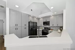 11124 Provencal Pl, San Diego, CA 92128 - Photo 3