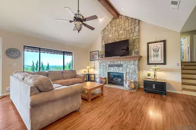  1419 Rimrock Drive, Escondido, CA 92027 - Photo 5