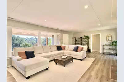  1418 York Dr, Vista, CA 92084 - Photo 3