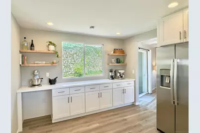  1418 York Dr, Vista, CA 92084 - Photo 7