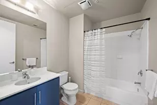 527 Tenth Ave, San Diego, CA 92101 - Photo 21