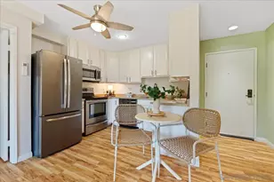 6350 Genesee Ave, San Diego, CA 92122 - Photo 5