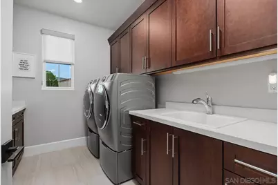  17004 Rendezvous Cir, San Diego, CA 92127 - Photo 37