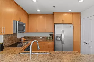 924 Hornblend St, San Diego, CA 92109 - Photo 13