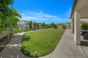 13710 Chestnut Ct, San Diego, CA 92130 - Photo 15