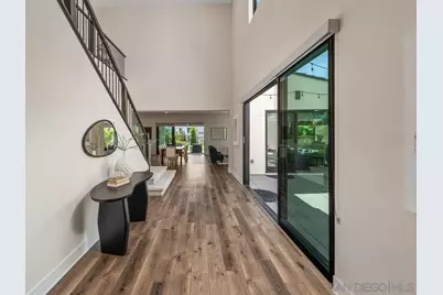  13710 Chestnut Ct, San Diego, CA 92130 - Photo 5