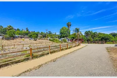  9832 Estrella Drive, Spring Valley, CA 91977 - Photo 59