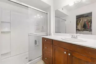 3549 Shoreline Bluff Ln, San Diego, CA 92110 - Photo 17