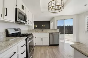 39991 Falcon Way, Murrieta, CA 92562 - Photo 13