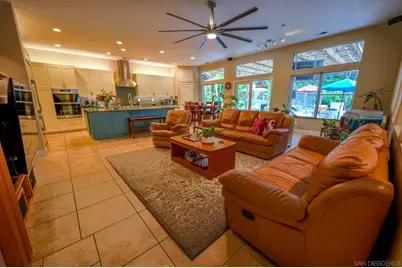  2889 Camden Dr, Vista, CA 92081 - Photo 25