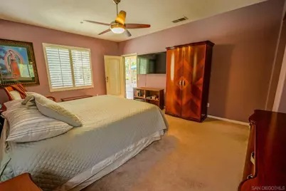  2889 Camden Dr, Vista, CA 92081 - Photo 39