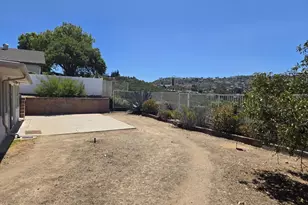 5657 Red River Dr, San Diego, CA 92120 - Photo 11