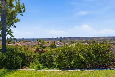  3902 N Vista Campana #9, Oceanside, CA 92057 - Photo 11