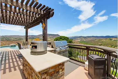 1550 Knoll Park Lane, Fallbrook, CA 92028 - Photo 33