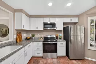 8840 Villa La Jolla, La Jolla, CA 92037 - Photo 15