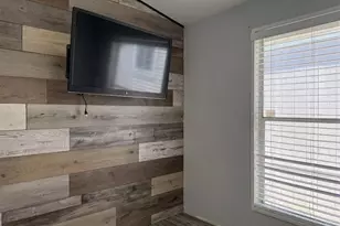 255 E Bradley Ave, El Cajon, CA 92021 - Photo 17