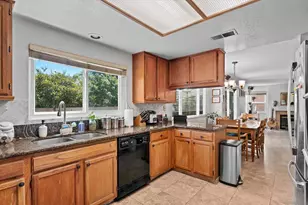 15595 Corte Montanoso, San Diego, CA 92127 - Photo 13