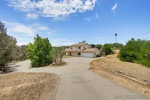 171 Dawn View, El Cajon, CA 92021 - Photo 3