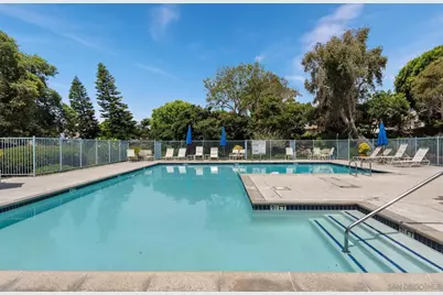  7111 Linden, Carlsbad, CA 92011 - Photo 33