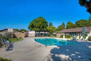 440 Parkside Dr, Oceanside, CA 92058 - Photo 33