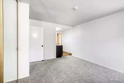  440 Parkside Dr, Oceanside, CA 92058 - Photo 25