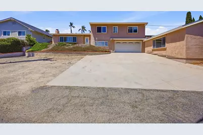  352 Beaumont, Vista, CA 92084 - Photo 3