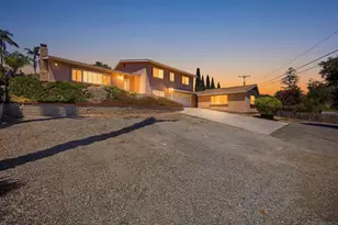 352 Beaumont, Vista, CA 92084 - Photo 1