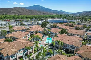 11424 Via Rancho San Diego, El Cajon, CA 92019 - Photo 5